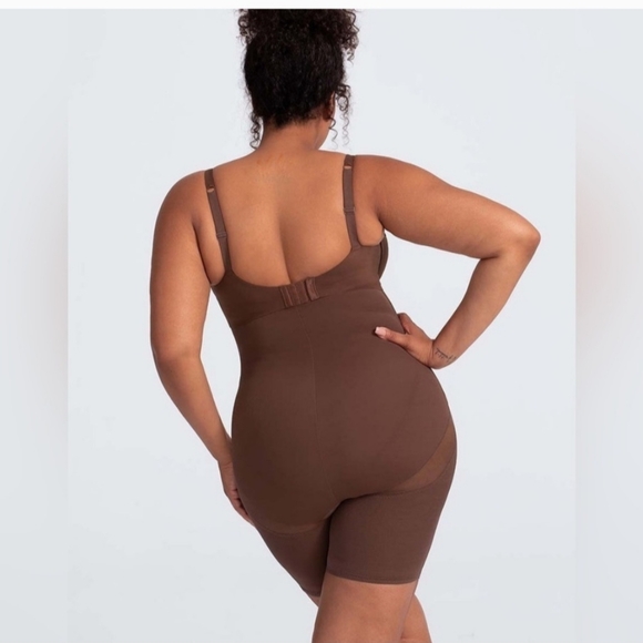 Honeylove SuperPower Short Medium Mocha - Picture 6 of 9